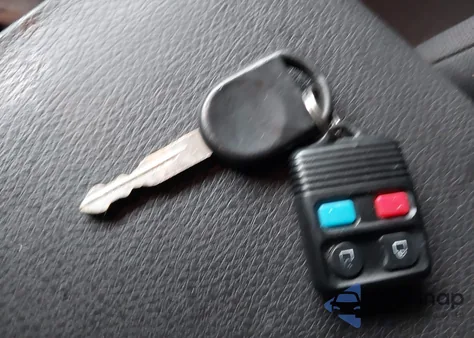 2006 Ford Mustang V6 from USA, damaged, VIN 1ZVFT80N265174219